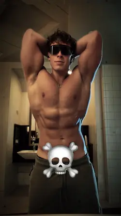 Gym Skullface