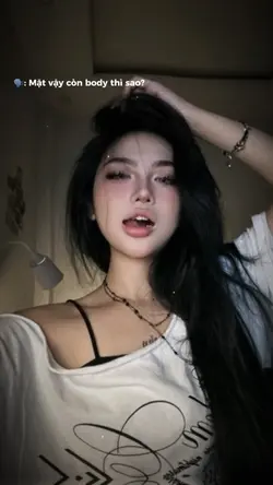 Trend khoe body