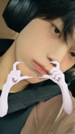 dancing hands