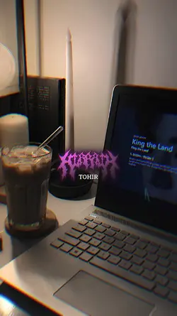 versi glitch