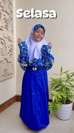 Outfit sekolah 