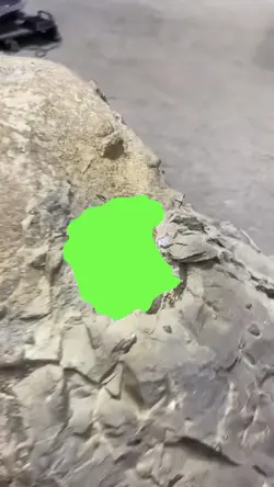 Crystal hole 