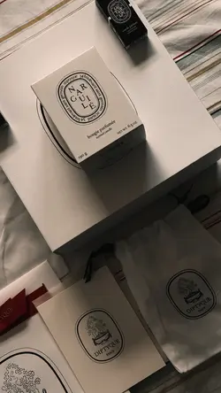 CANDLE UNBOXING