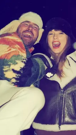 TAYVIS SWELCE