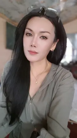 ไม่อยากให้เธอรู้