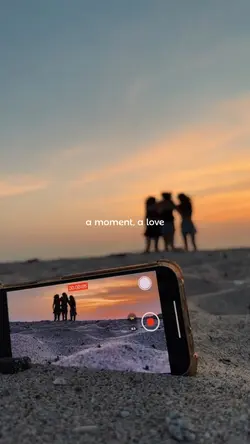 A moment, a love