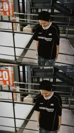 2 photos 