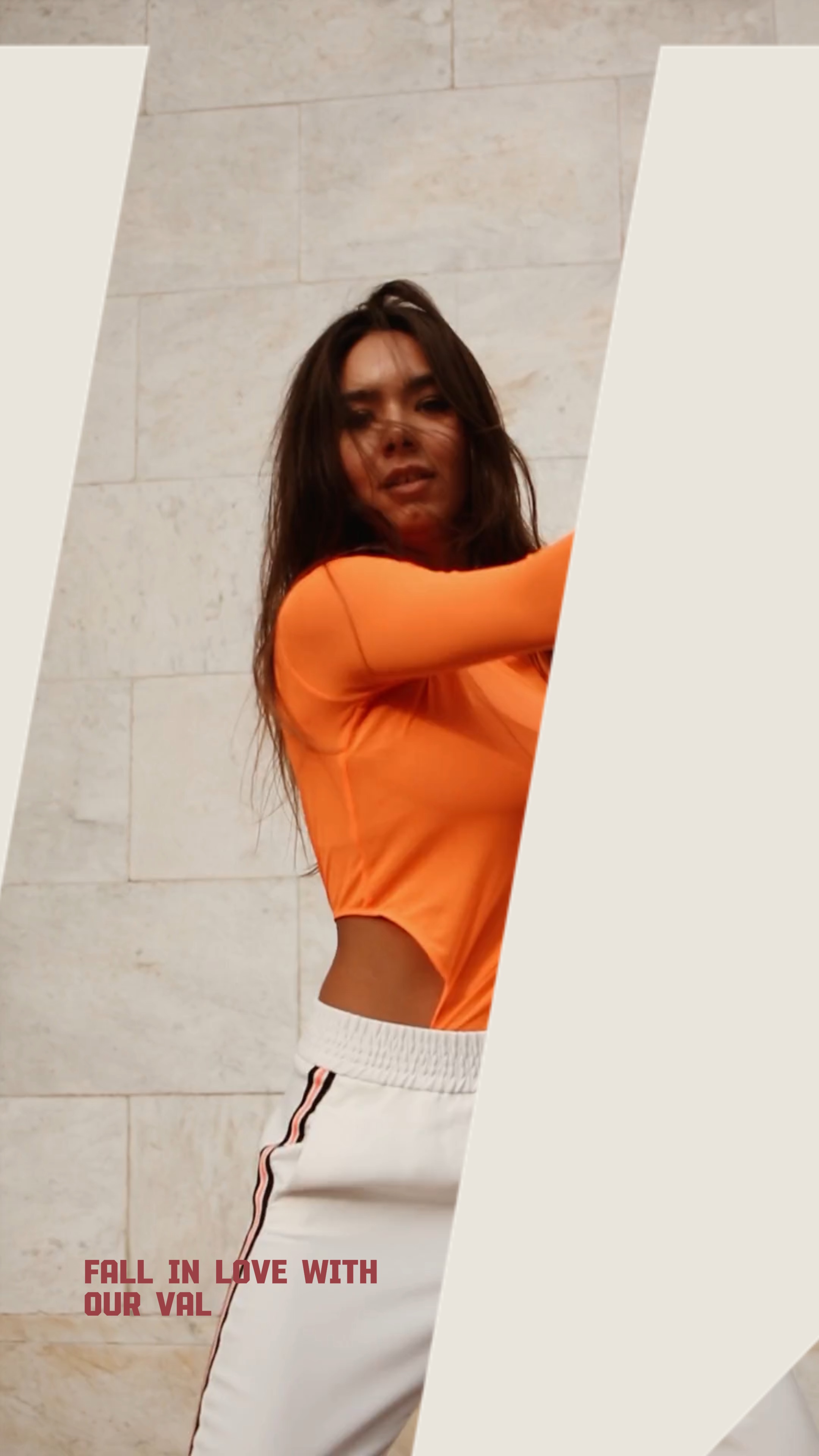Vast Text Template She in Love Dumper - Pippit