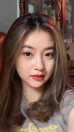 senyum manis