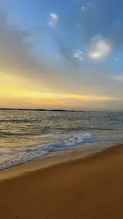 Suara Air Laut,Piano