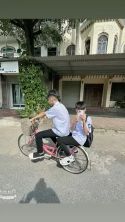 2~Buông đôi tay nhau