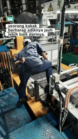 seorang kakak