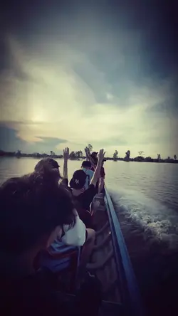 Slow màu