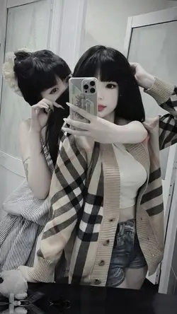 Mẫu 2 Ảnh Xịn