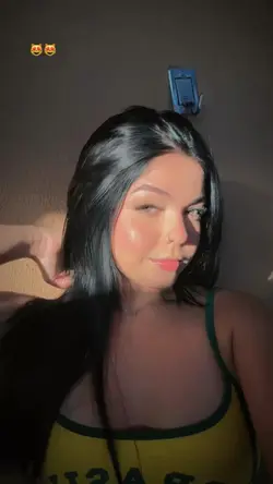 ELA É MÓ GATA 🍀❤️