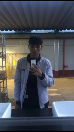 Mẫu ảnh giật