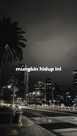 maudy puisi kota 