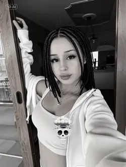 Random hairstyle 
