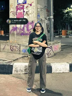 rintik hujan turun 