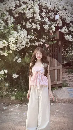 2 ảnh nhẹ nhàng