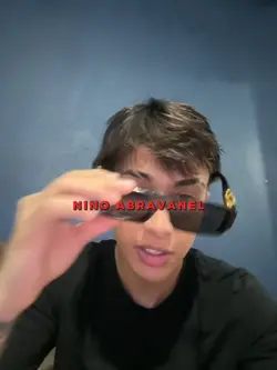 TIPO NINO ABRAVANEL