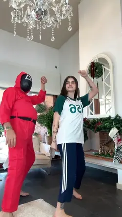 Squid game dance