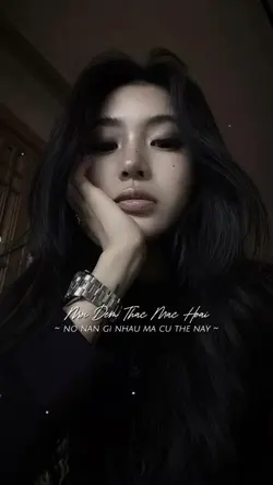 Ngồi Nghe Em Khóc