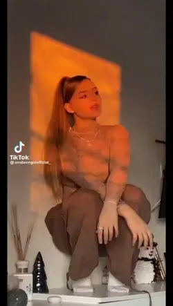 Hai cu 100