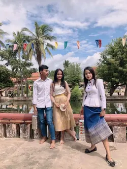 ម្នាក់ឯងមិនស្លាប់ទេ