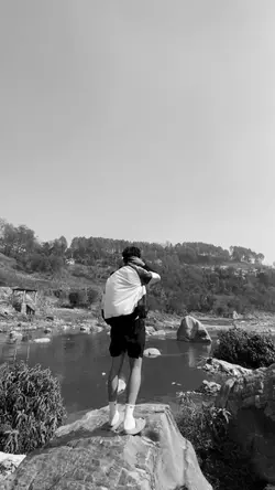 monochrome no text