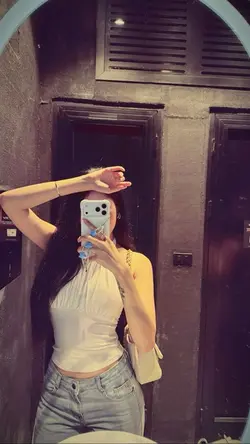 1 ảnh + màu |