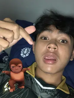 pandang pertama liat