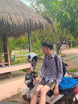 នឹកអូនខ្លាំងណាស់ចង់