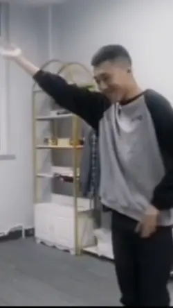 1 video 2 ảnh 