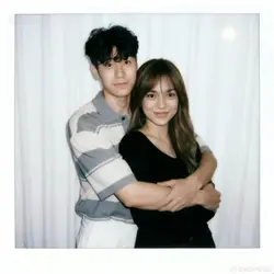 trending polaroid
