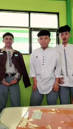 ibu baju ijo joget