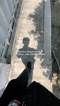 mereka hanya liat 