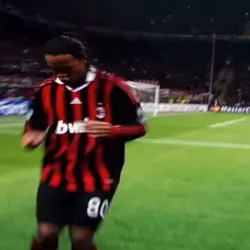 Ronaldinho Free Edit
