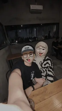 Stiker couple