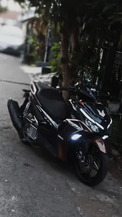 senja mulai membiru 