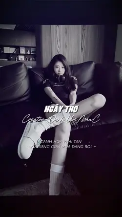 NGÂY THƠ