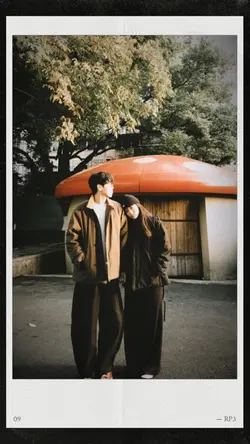 retro polaroid