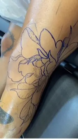 Tatuagem floral