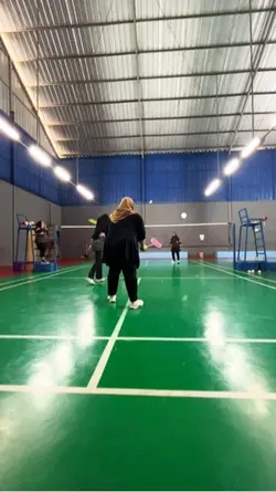 Badminton