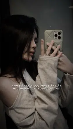 Anh đây còn đội mưa 