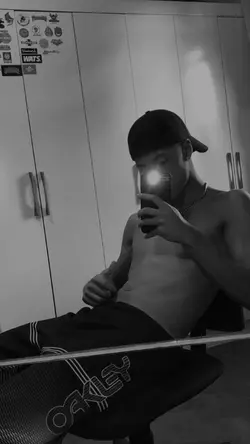 Desnúdate 