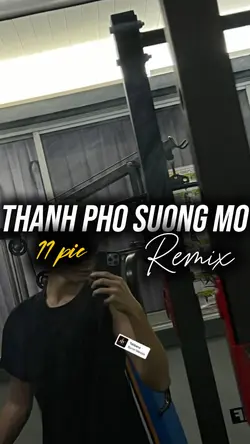 Thành phố sương mờ