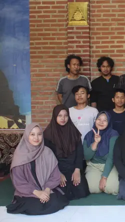 FOTBAR KELAS