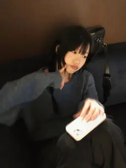 1 ảnh nhẹ