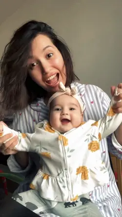 CUTE BABY & MOM